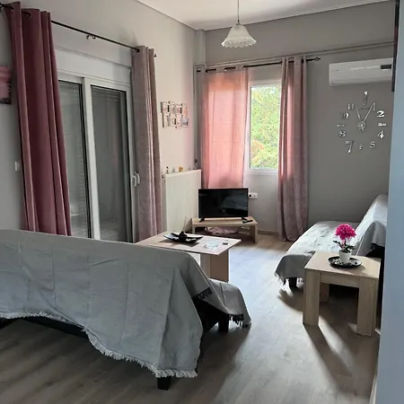 έαρ Apartment *